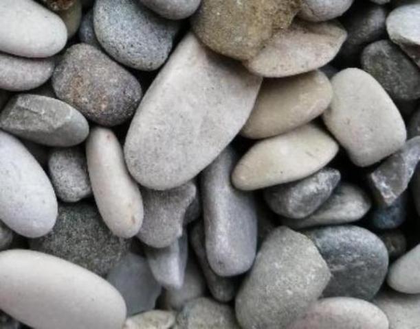 Где заказать гальку и каменную крошку с доставкой?  в Старом Осколе