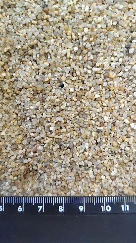 Кварцевый песок для площадок фр. 0,8 - 2 мм.  купить в Старом Осколе фото Камень Клуб