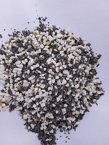 Kamenclub.ru: Мраморная крошка (щебень крошка микс: белый-зеленый-розовый) фр. 3-5 мм.  купить в Старом Осколе мрамор белый, зеленый, розовый мраморная декоративная крошка каменная 12000 руб/т   фото КАМЕНЬ КЛУБ